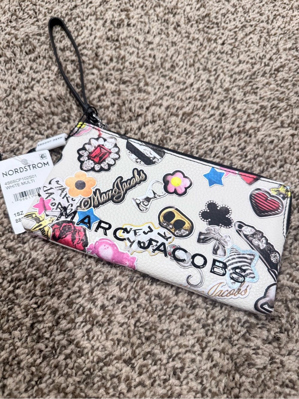 Marc Jacobs White Wristlet Pouch